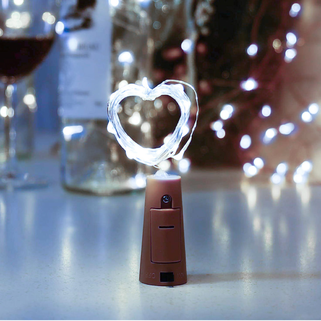 Catena a batteria con 10 microled con tappo vino 1 mt luce bianca